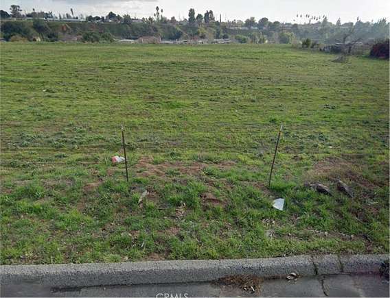 1.77 Acres of Land for Sale in Yucaipa, California