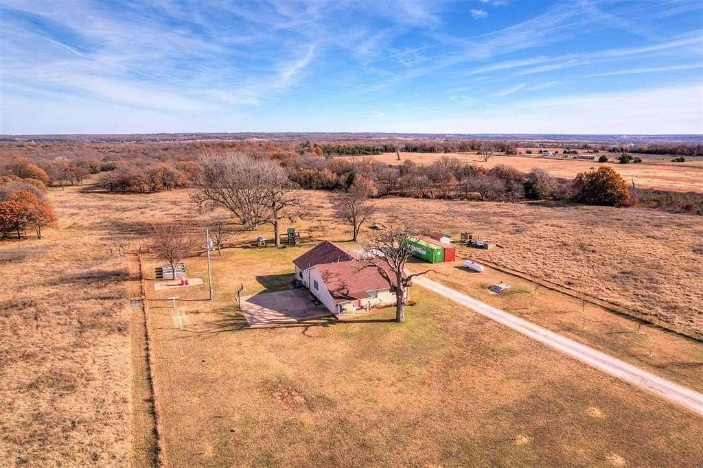 20 Acres of Recreational Land with Home for Sale in Wellston, Oklahoma