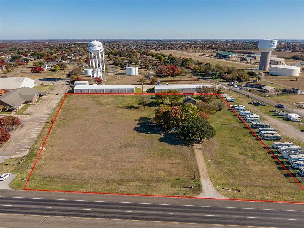 3.744 Acres of Commercial Land for Sale in Waxahachie, Texas