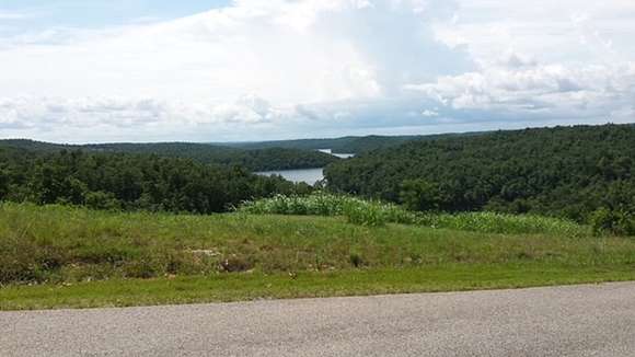 4.32 Acres of Land for Sale in Mountain Home, Arkansas