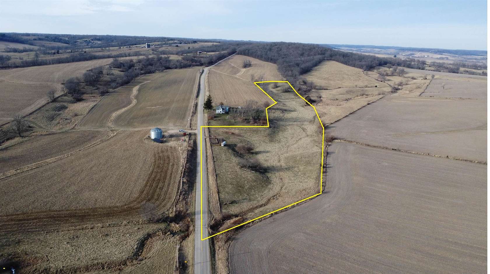 12 Acres of Land for Sale in Hanover, Illinois