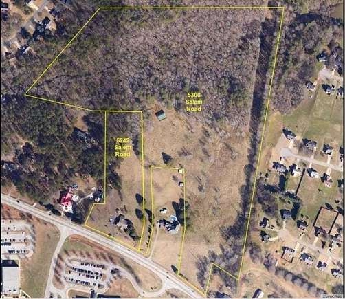 33.19 Acres of Land with Home for Sale in Covington, Georgia