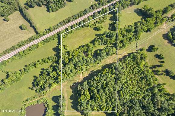 11.01 Acres of Recreational Land for Sale in Madisonville, Tennessee