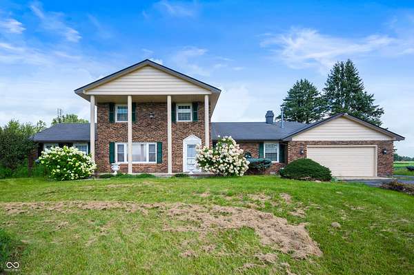 26.2 Acres of Land with Home for Sale in Anderson, Indiana