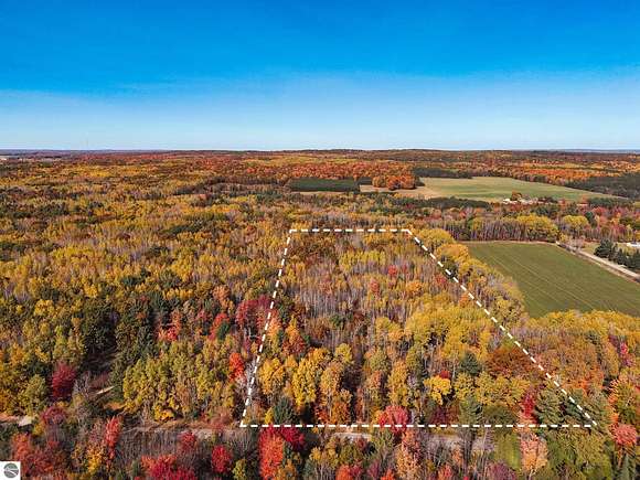 10 Acres of Land for Sale in Falmouth, Michigan