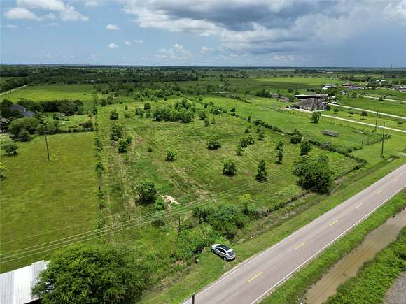 10.45 Acres of Land for Sale in Liverpool, Texas