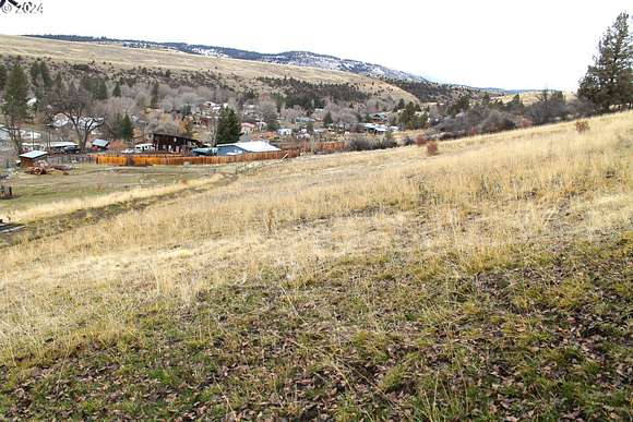 6.19 Acres of Residential Land for Sale in Prairie City, Oregon