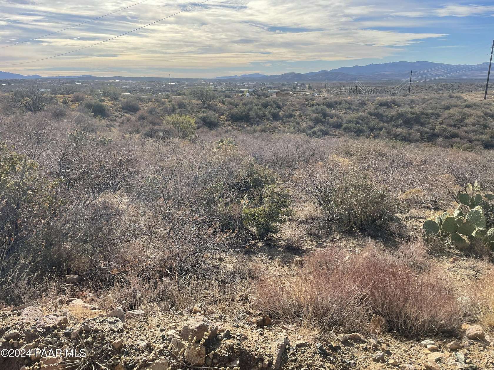 1.86 Acres of Residential Land for Sale in Kirkland, Arizona - LandSearch