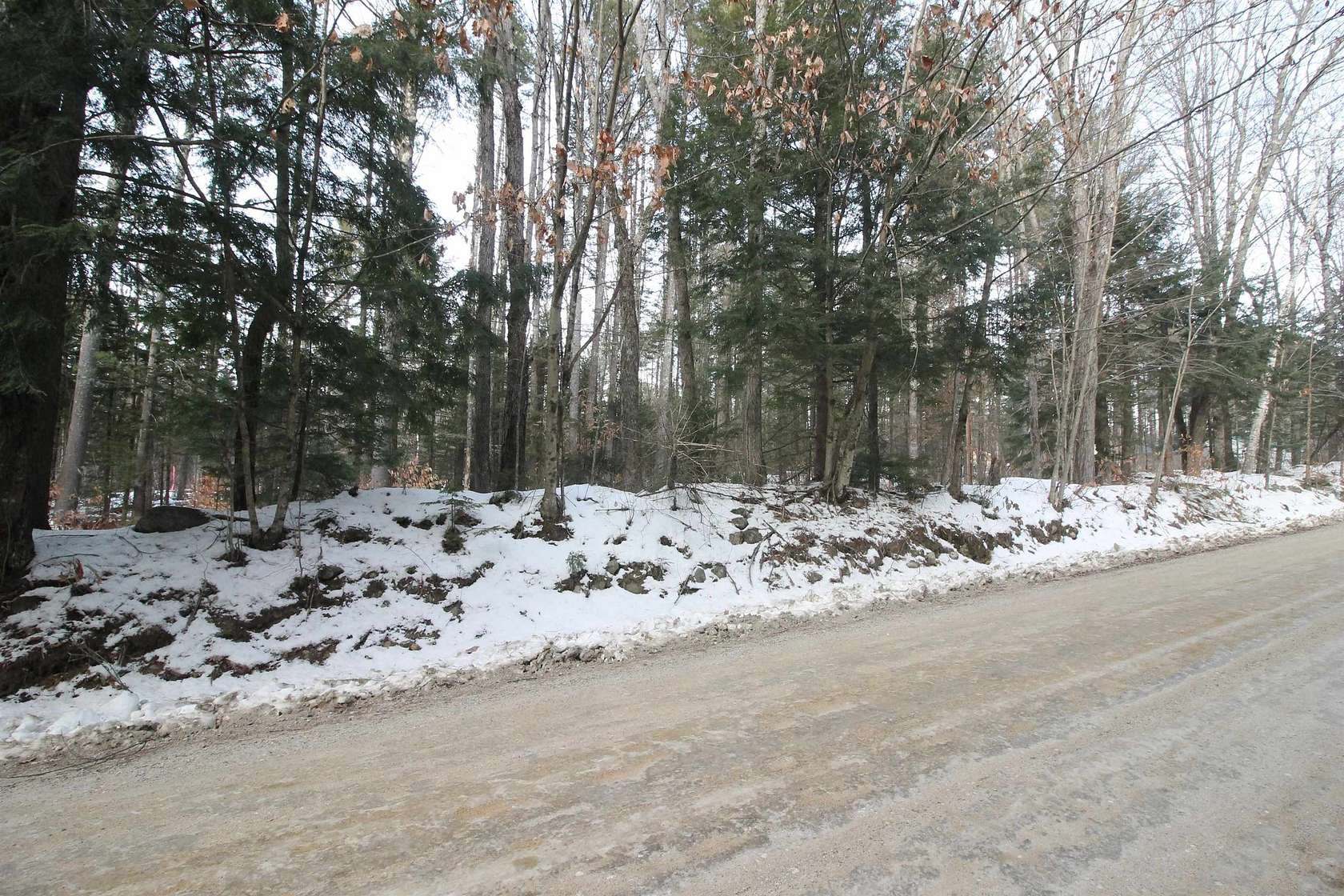 2.5 Acres of Residential Land for Sale in Campton Town, New Hampshire