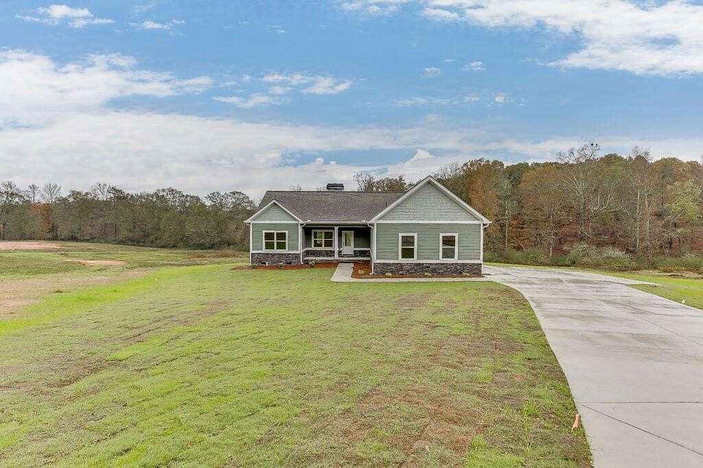 4.112 Acres of Residential Land with Home for Sale in Martin, Georgia