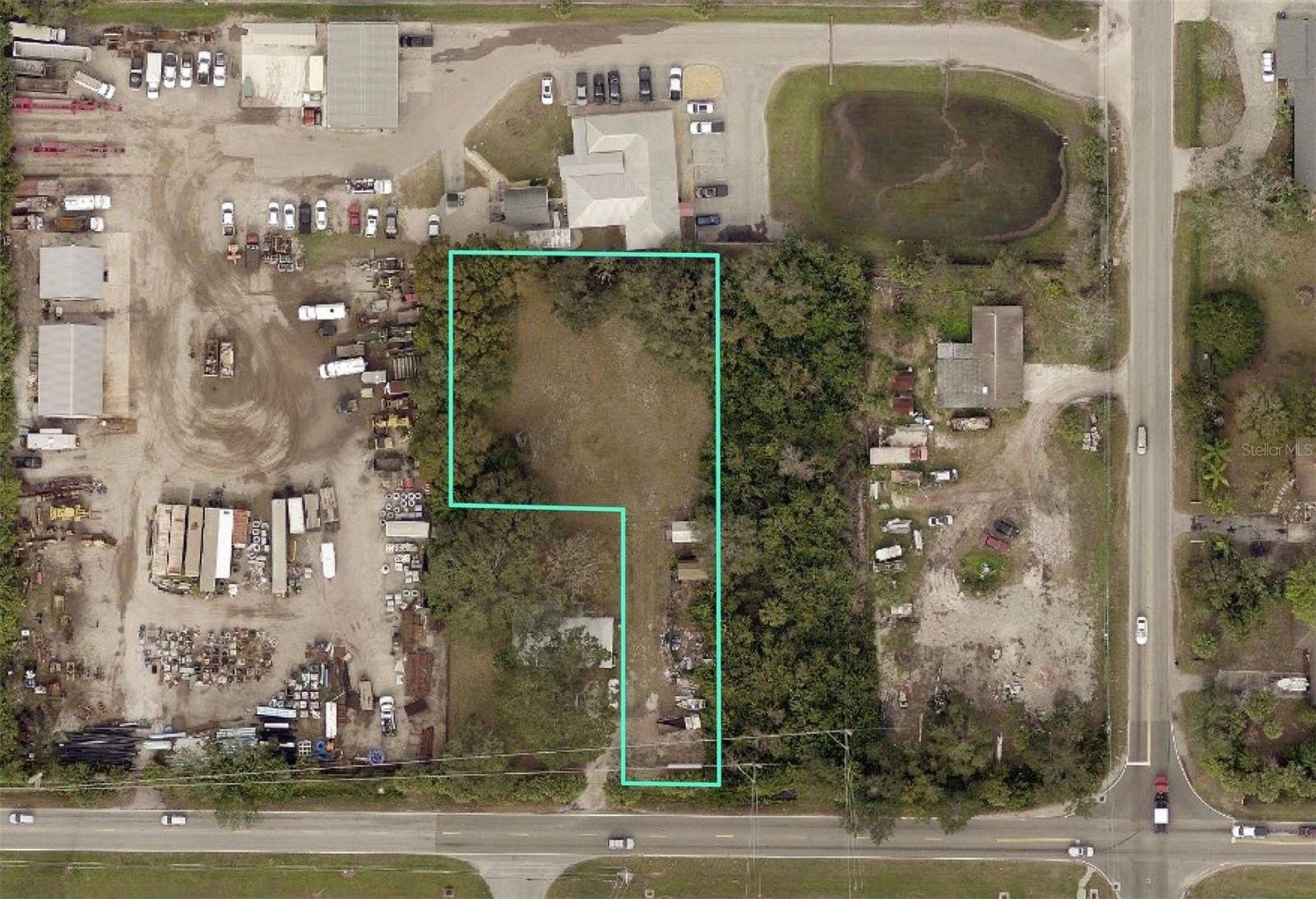 0.67 Acres of Land for Sale in Bradenton, Florida