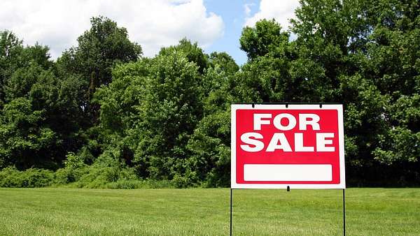 0.45 Acres of Commercial Land for Sale in Scottsboro, Alabama