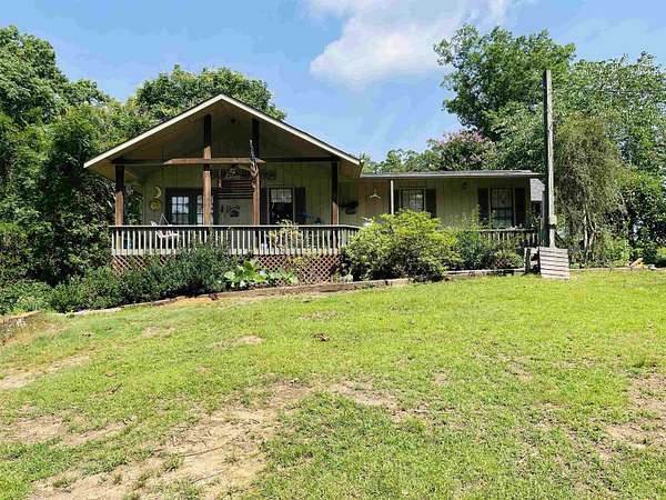 18 Acres of Recreational Land with Home for Sale in Hamilton, Alabama