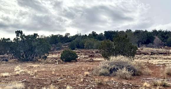 1.22 Acres of Residential Land for Sale in Show Low, Arizona