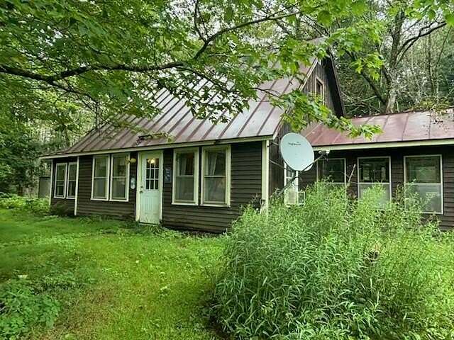 4.75 Acres of Residential Land with Home for Sale in Palermo, Maine