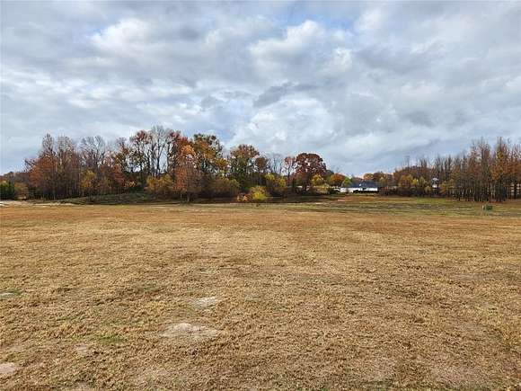 8.61 Acres of Land for Sale in Mineola, Texas