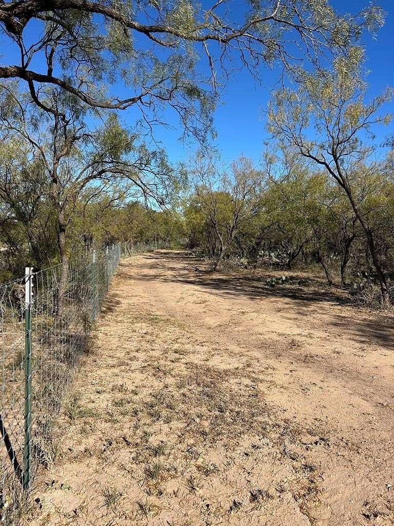 5 Acres of Residential Land for Sale in San Angelo, Texas