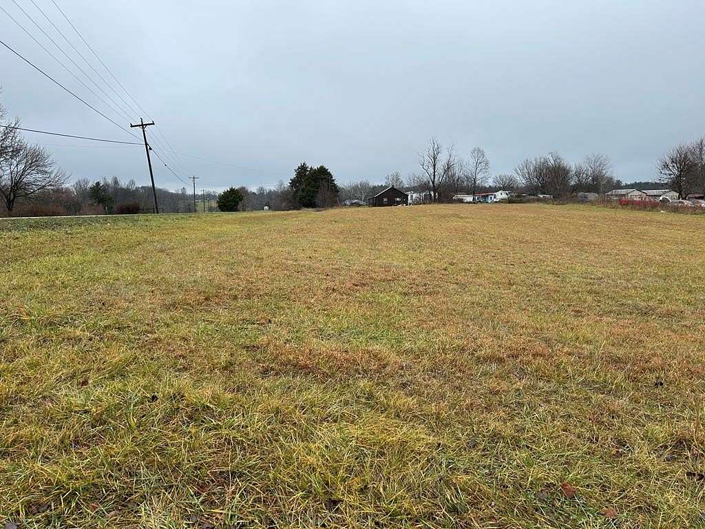 2 Acres of Residential Land for Sale in Jamestown, Tennessee