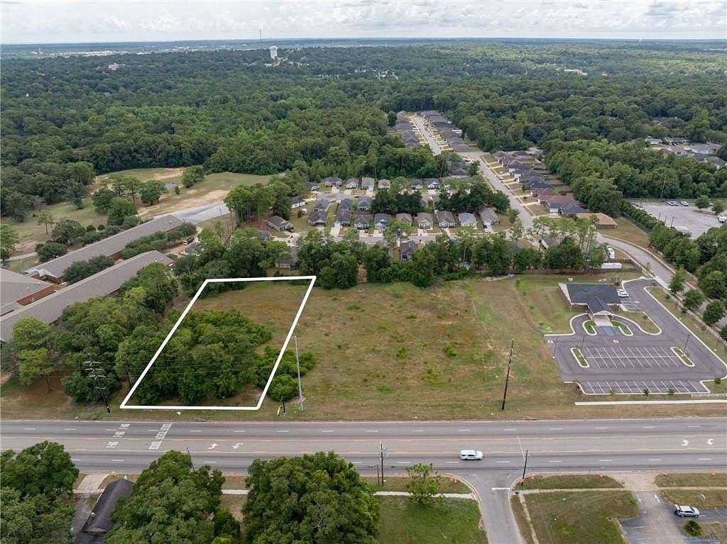 0.976 Acres of Land for Sale in Mobile, Alabama