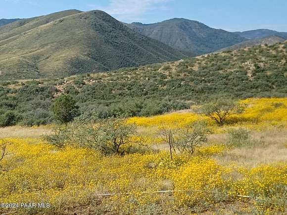 9 Acres of Residential Land for Sale in Dewey-Humboldt, Arizona