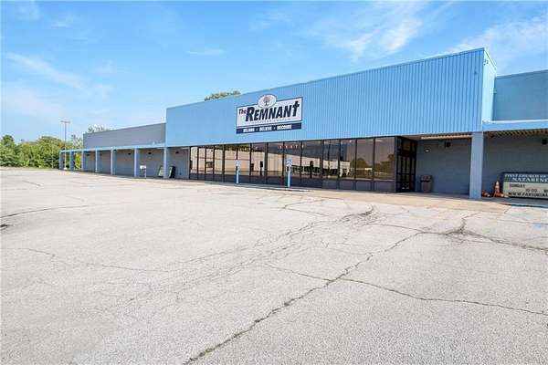 6.1 Acres of Mixed-Use Land for Sale in Parsons, Kansas