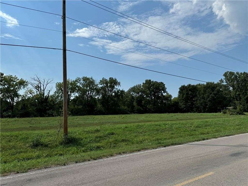 2.7 Acres of Residential Land for Sale in Parsons, Kansas