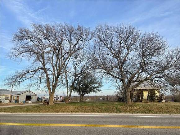 8.5 Acres of Land with Home for Sale in Erie, Kansas