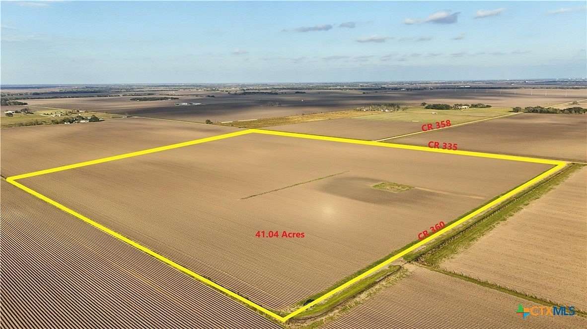 41.04 Acres of Agricultural Land for Sale in Louise, Texas