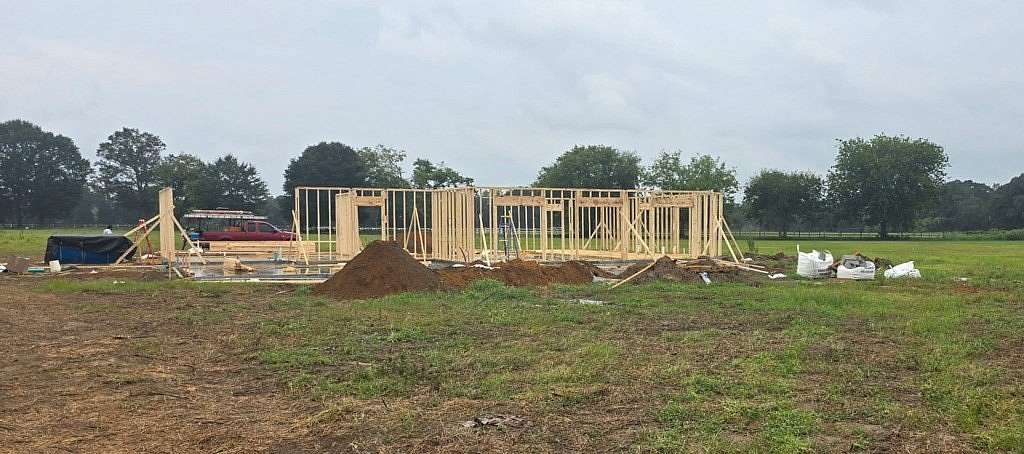 3 Acres of Residential Land with Home for Sale in Headland, Alabama