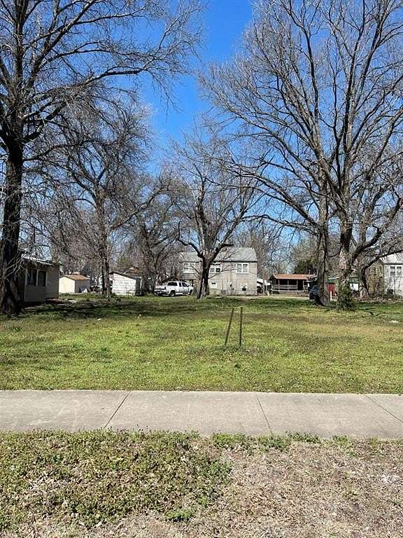 0.17 Acres of Land for Sale in Parsons, Kansas
