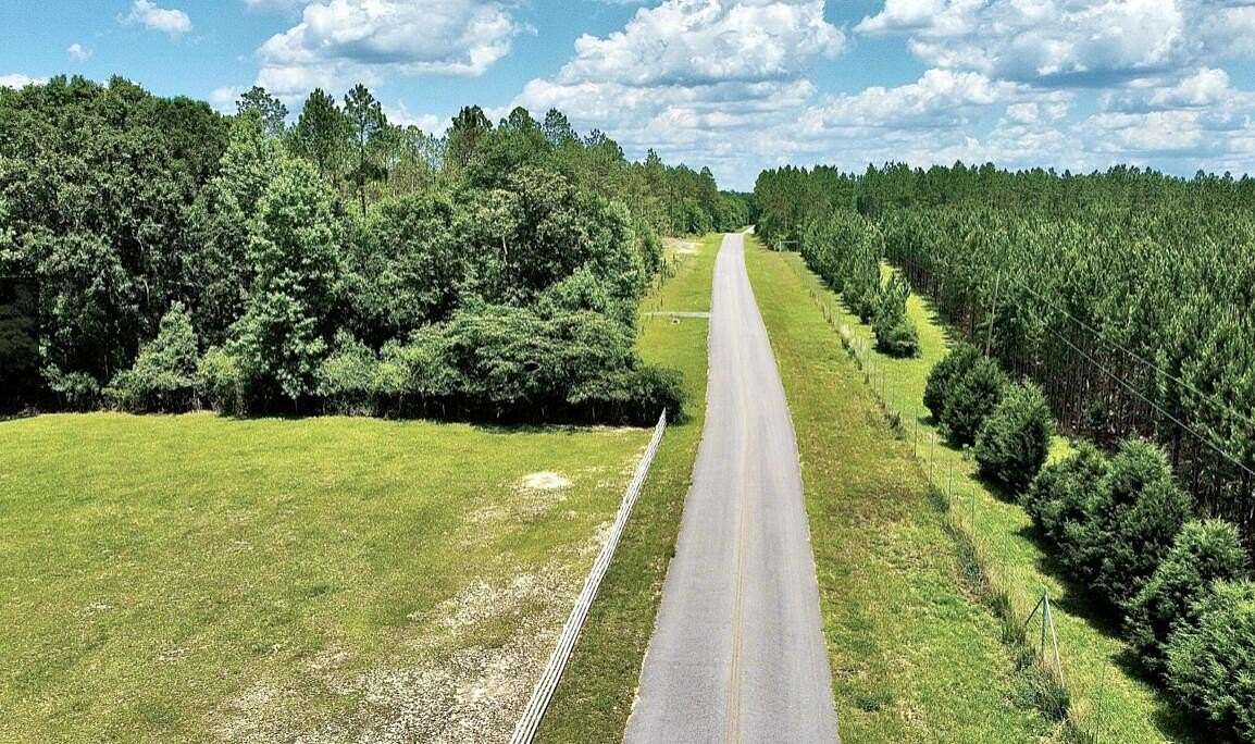 10.9 Acres of Recreational Land for Sale in Laurel Hill, Florida