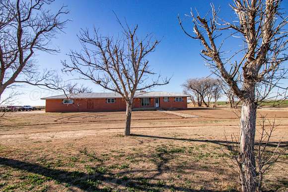 16.57 Acres of Land with Home for Sale in Tulia, Texas