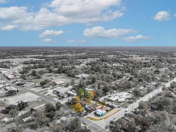 1.39 Acres of Commercial Land for Sale in Van, Texas