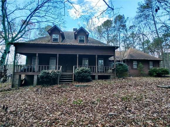 7.24 Acres of Residential Land with Home for Sale in White City, Georgia