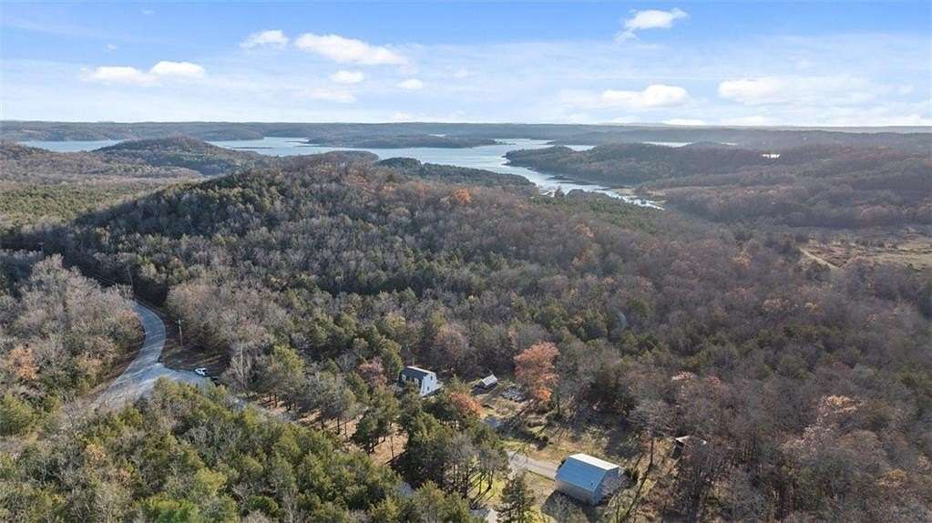 4 Acres of Residential Land with Home for Sale in Garfield, Arkansas