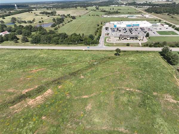 146 Acres of Mixed-Use Land for Sale in Chandler, Oklahoma