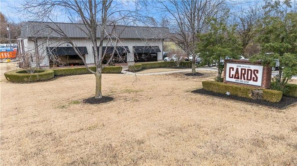 5 Acres of Improved Commercial Land for Sale in Springdale, Arkansas