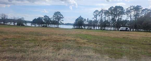 1 Acre of Residential Land for Sale in Umatilla, Florida