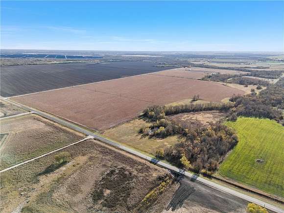 7.01 Acres of Residential Land for Sale in Riesel, Texas