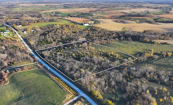 13.7 Acres of Land for Sale in St. Charles, Iowa