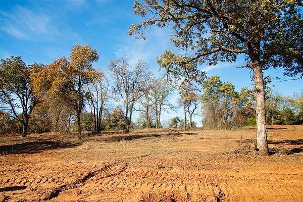 4 Acres of Residential Land for Sale in Guthrie, Oklahoma