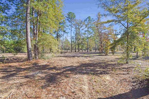 7.5 Acres of Land for Sale in Silsbee, Texas