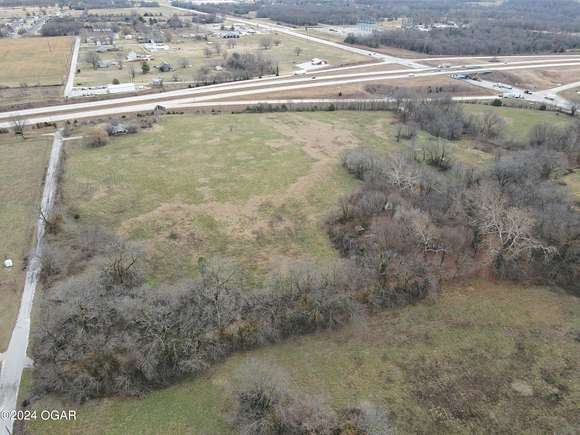 32 Acres of Land for Sale in Neosho, Missouri