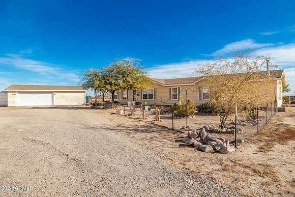 3.34 Acres of Residential Land with Home for Sale in Tonopah, Arizona