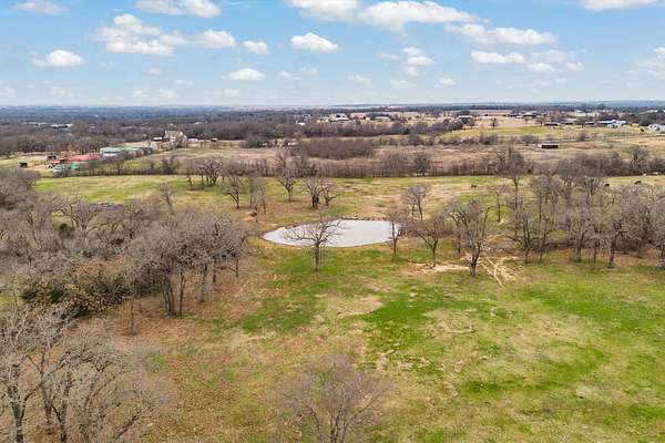 41 Acres of Agricultural & Residential Land for Sale in Cleburne, Texas