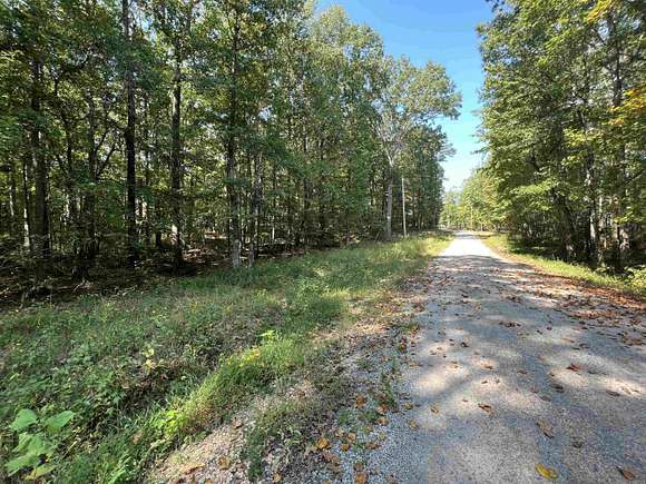 0.84 Acres of Residential Land for Sale in Savannah, Tennessee