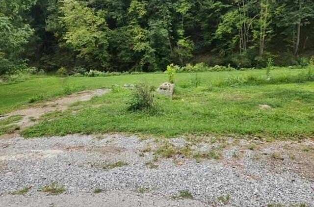 0.2 Acres of Land for Sale in Dwarf, Kentucky