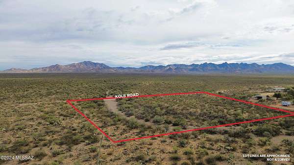 4.4 Acres of Residential Land for Sale in Sahuarita, Arizona