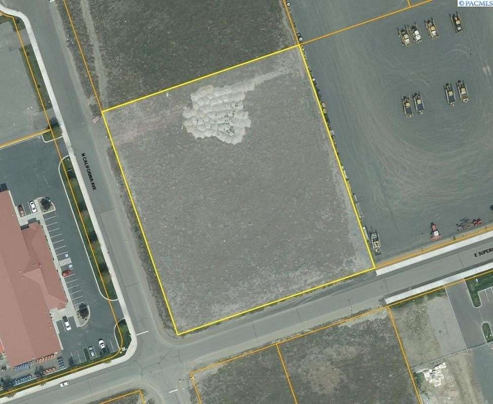 2.49 Acres of Commercial Land for Sale in Pasco, Washington