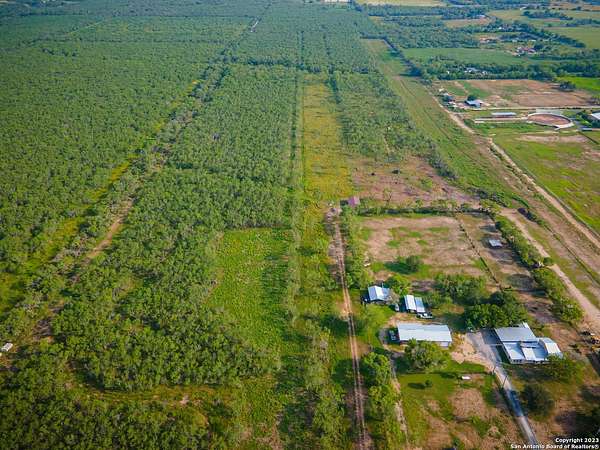 10 Acres of Recreational Land for Sale in San Antonio, Texas